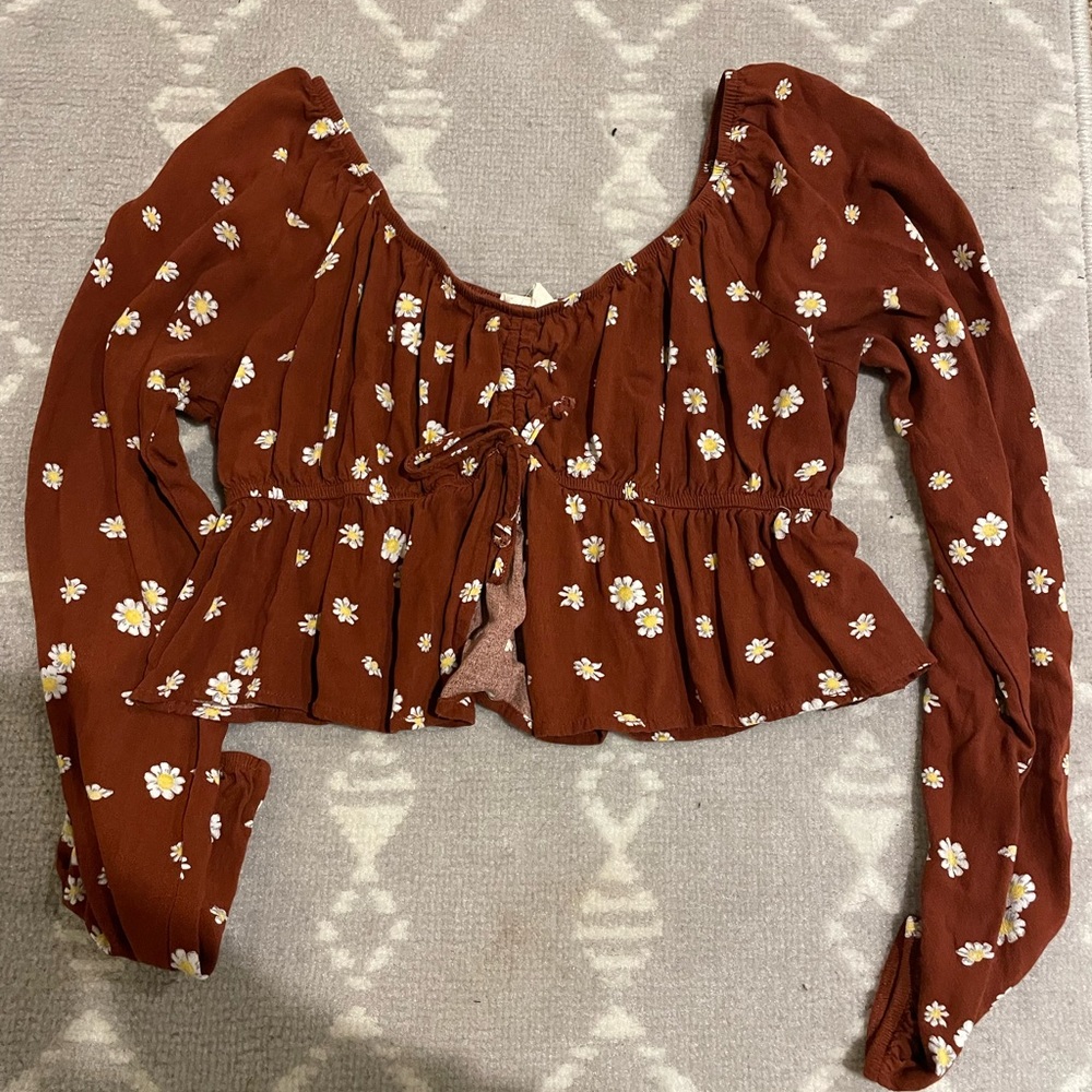 pacsun cropped blouse